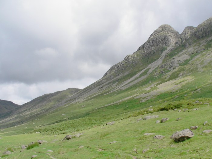 Pike of Stickle from Mickelden