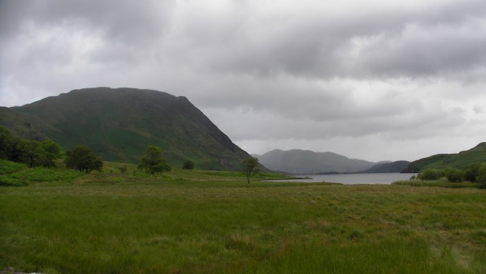 Heading towards Mellbreak from Buttermere