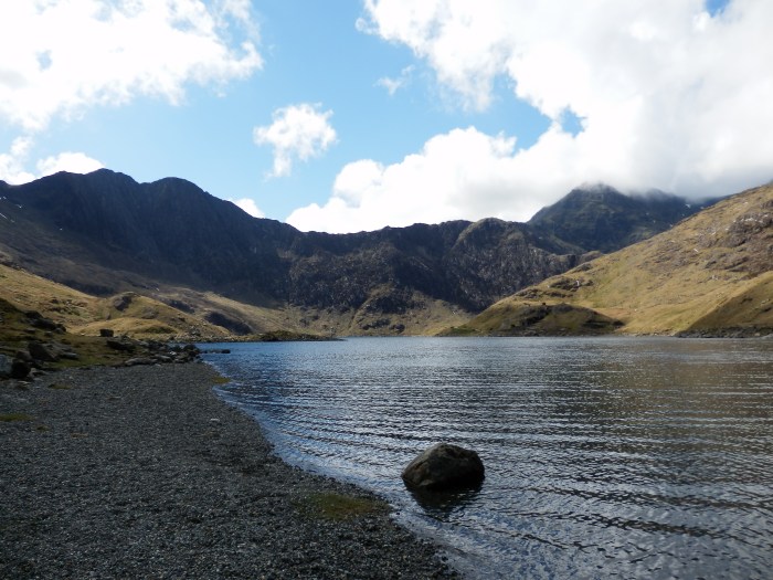 Y Lliwedd and Snowdon above Llyn Llydaw